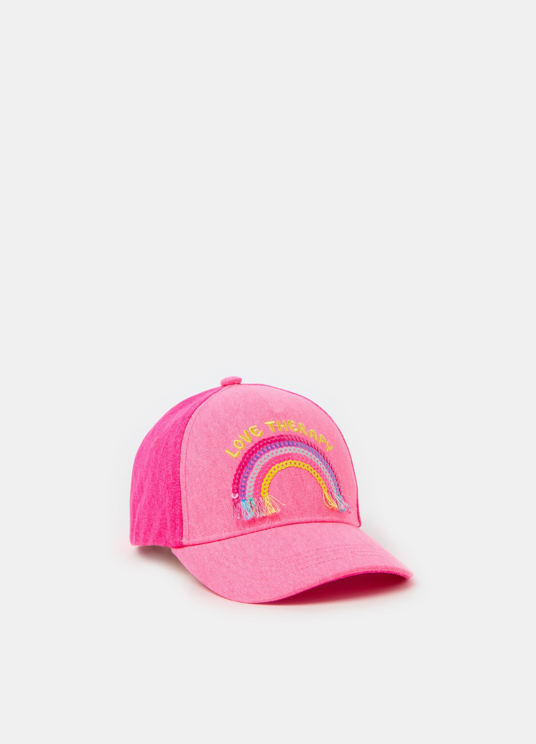 Baseball cap with sequins