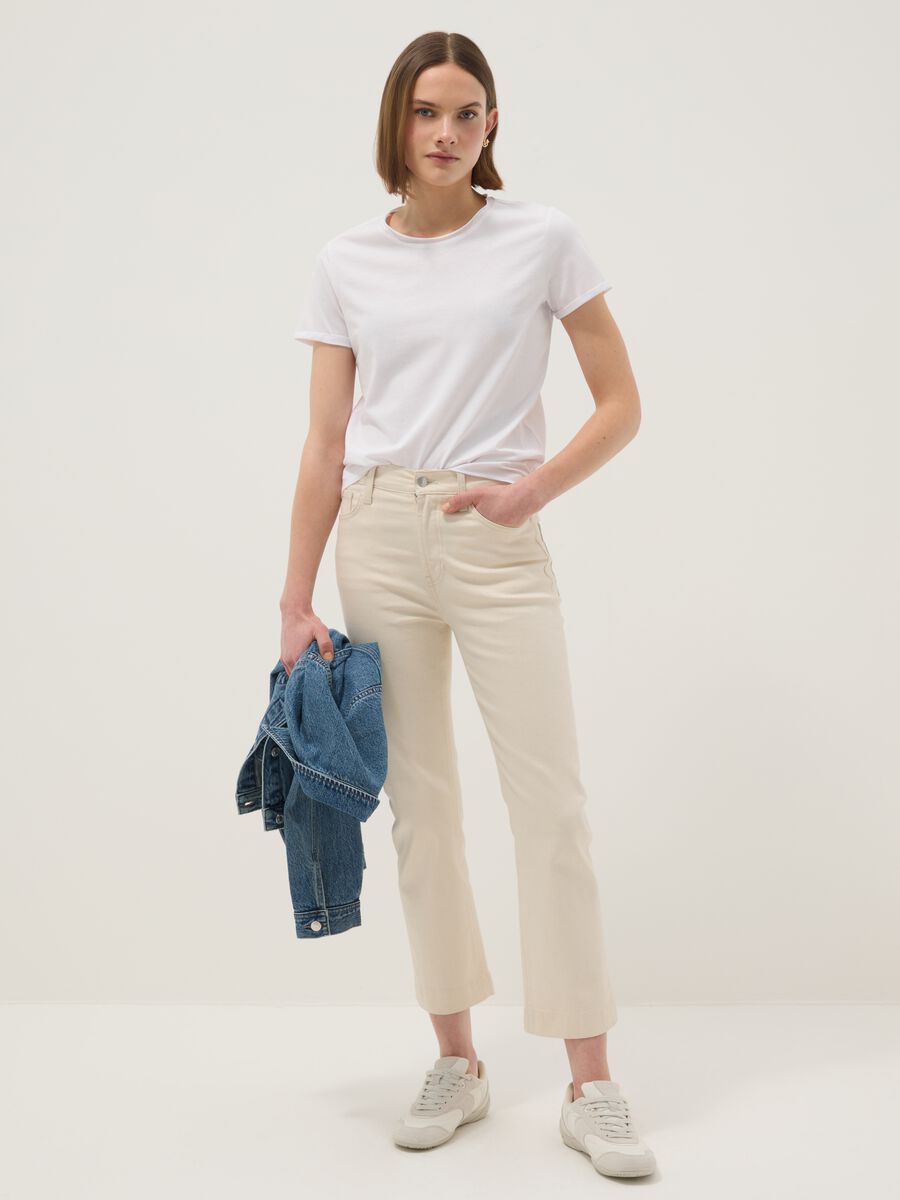 &Lambda;&epsilon;&upsilon;&kappa;ό &kappa;&omicron;&nu;&tau;&omicron;&mu;ά&nu;&iota;&kappa;&omicron; &mu;&pi;&lambda;&omicron;&upsilon;&zeta;ά&kappa;&iota; &alpha;&pi;ό &kappa;&alpha;&theta;&alpha;&rho;ό &beta;&alpha;&mu;&beta;ά&kappa;&iota; regular fit_1