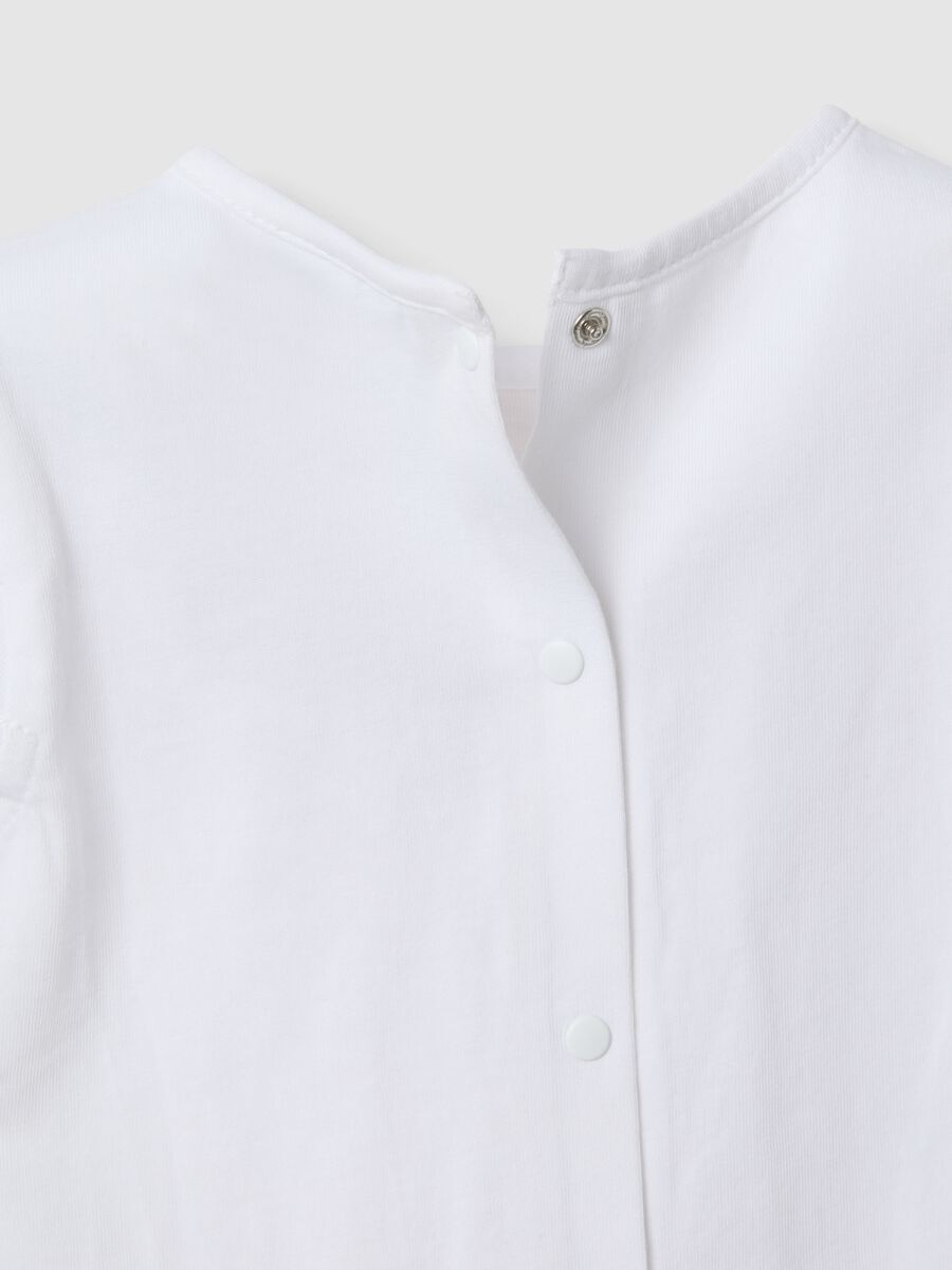 Multicolour cotton and linen blend set for newborn girl with applied flowers_2