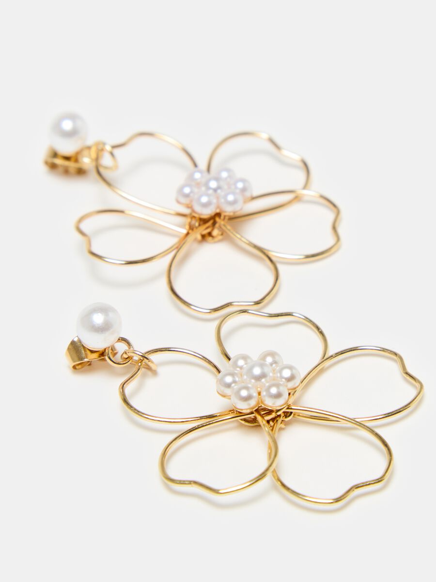 Flower earrings with pearls_1