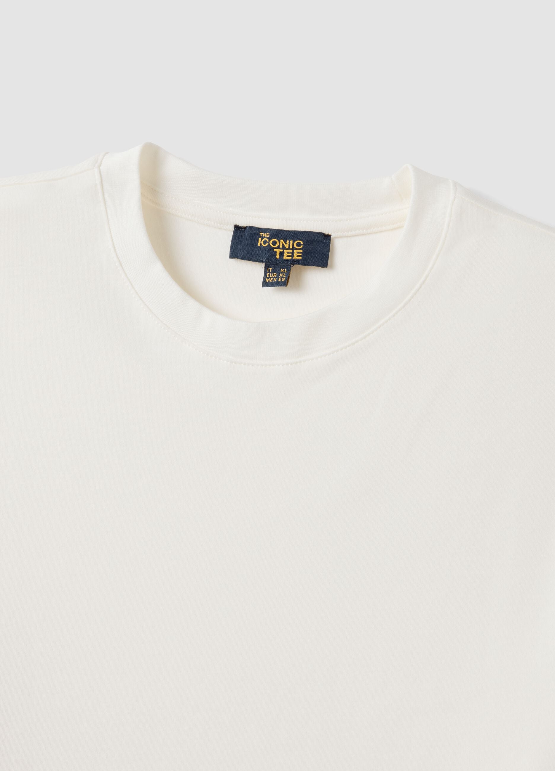 White pure cotton regular-fit short-sleeve T-shirt