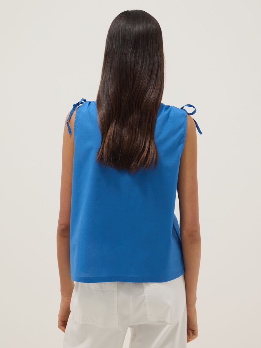 Blue pure cotton V-neck blouse_3
