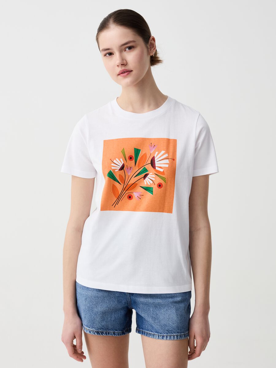 T-shirt with graphic illustration by Magda Azab_0