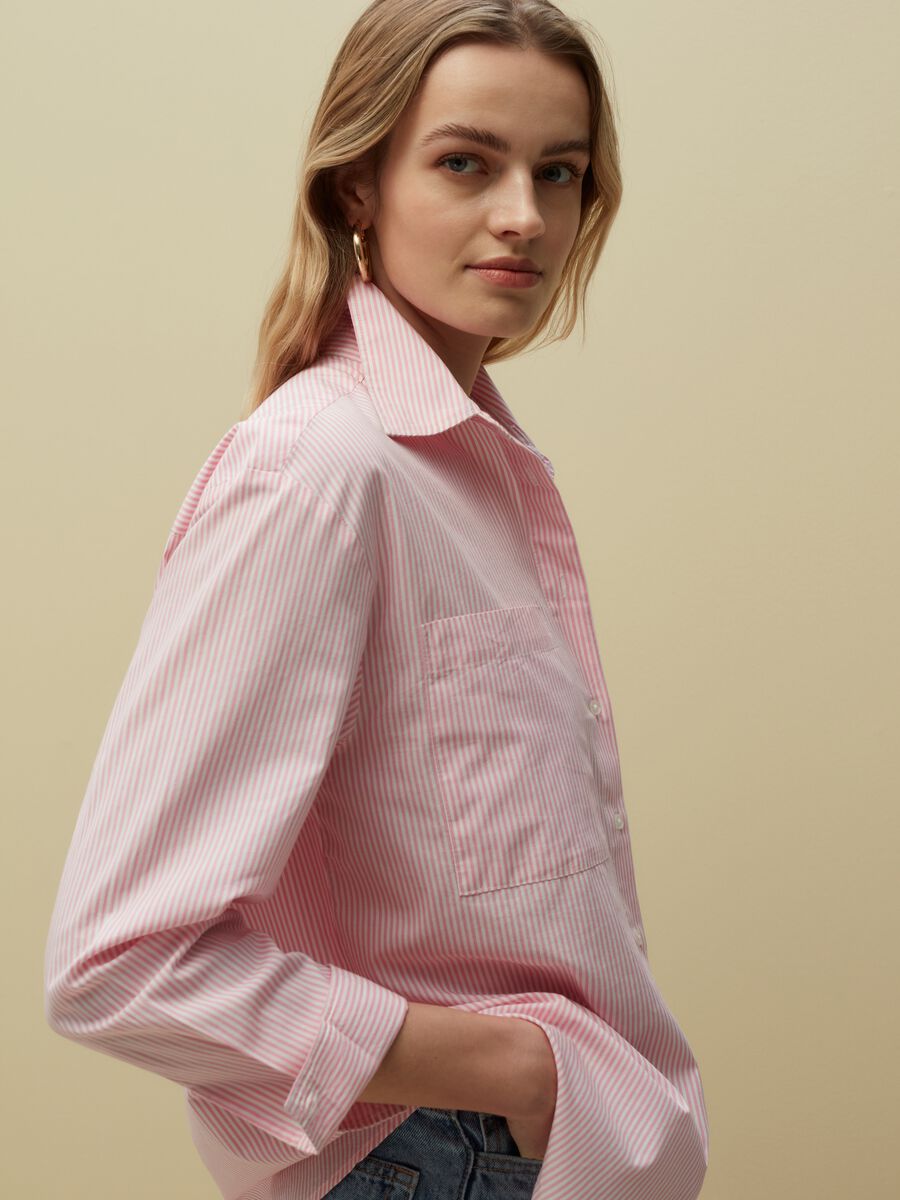 Relaxed fit shirt with pockets_1