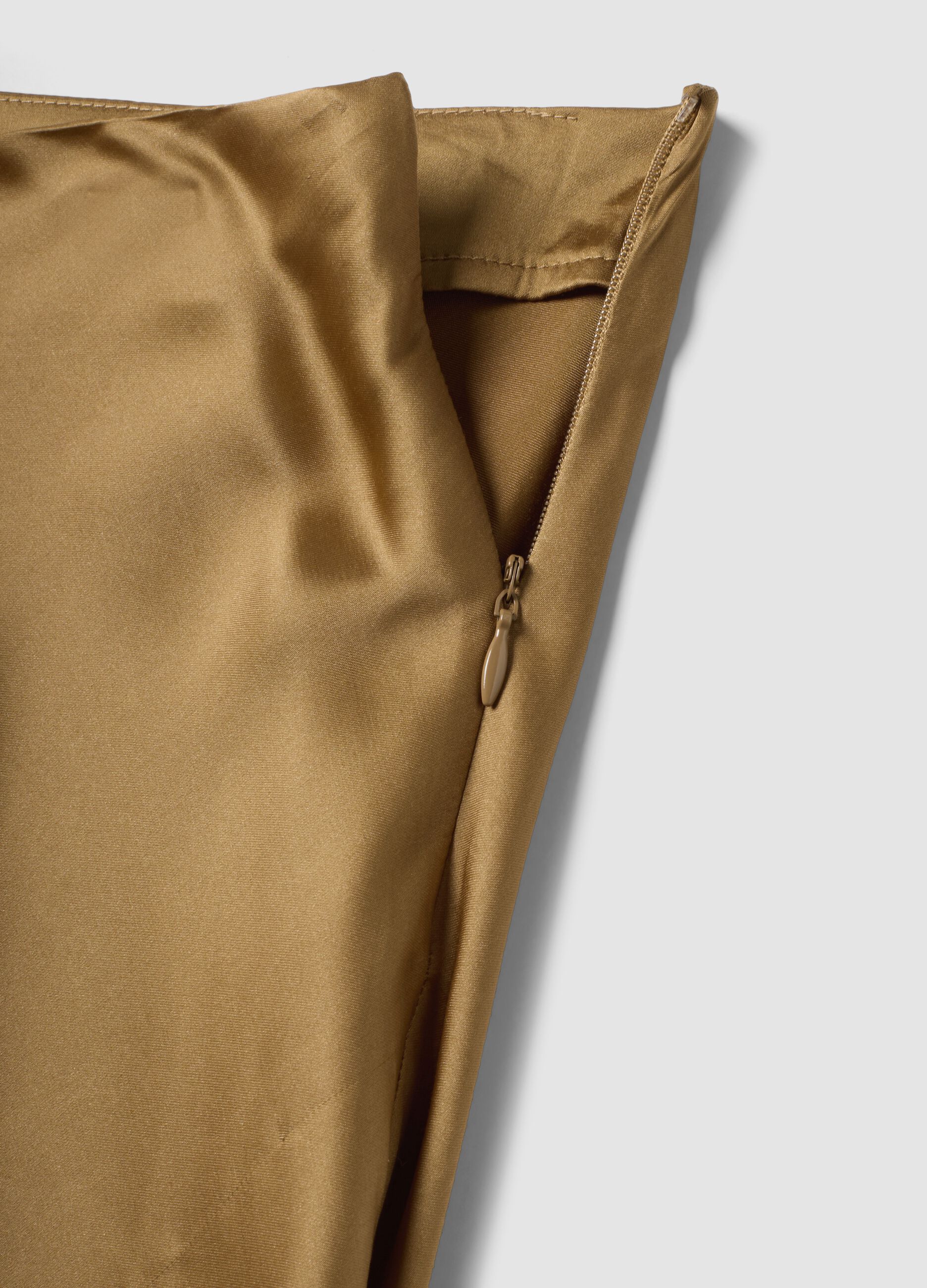 Yellow viscose-blend skirt with lace