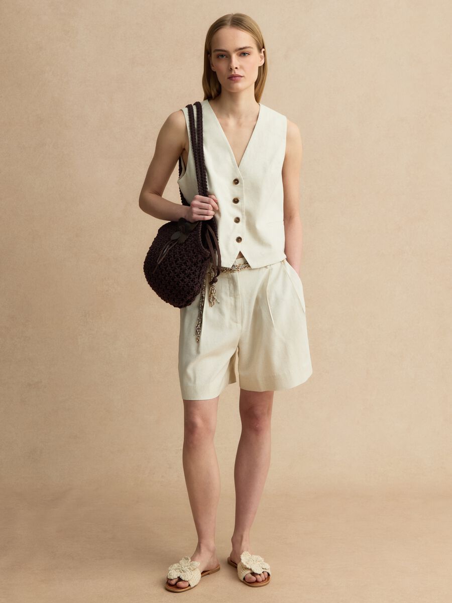 &Mu;&pi;&epsilon;&zeta; &gamma;&iota;&lambda;έ&kappa;&omicron; &sigma;&tau;&epsilon;&nu;ή&sigmaf; &epsilon;&phi;&alpha;&rho;&mu;&omicron;&gamma;ή&sigmaf; &alpha;&pi;ό &mu;&epsilon;ί&gamma;&mu;&alpha; &beta;&iota;&sigma;&kappa;ό&zeta;&eta;&sigmaf; &kappa;&alpha;&iota; &lambda;&iota;&nu;&omicron;ύ_2