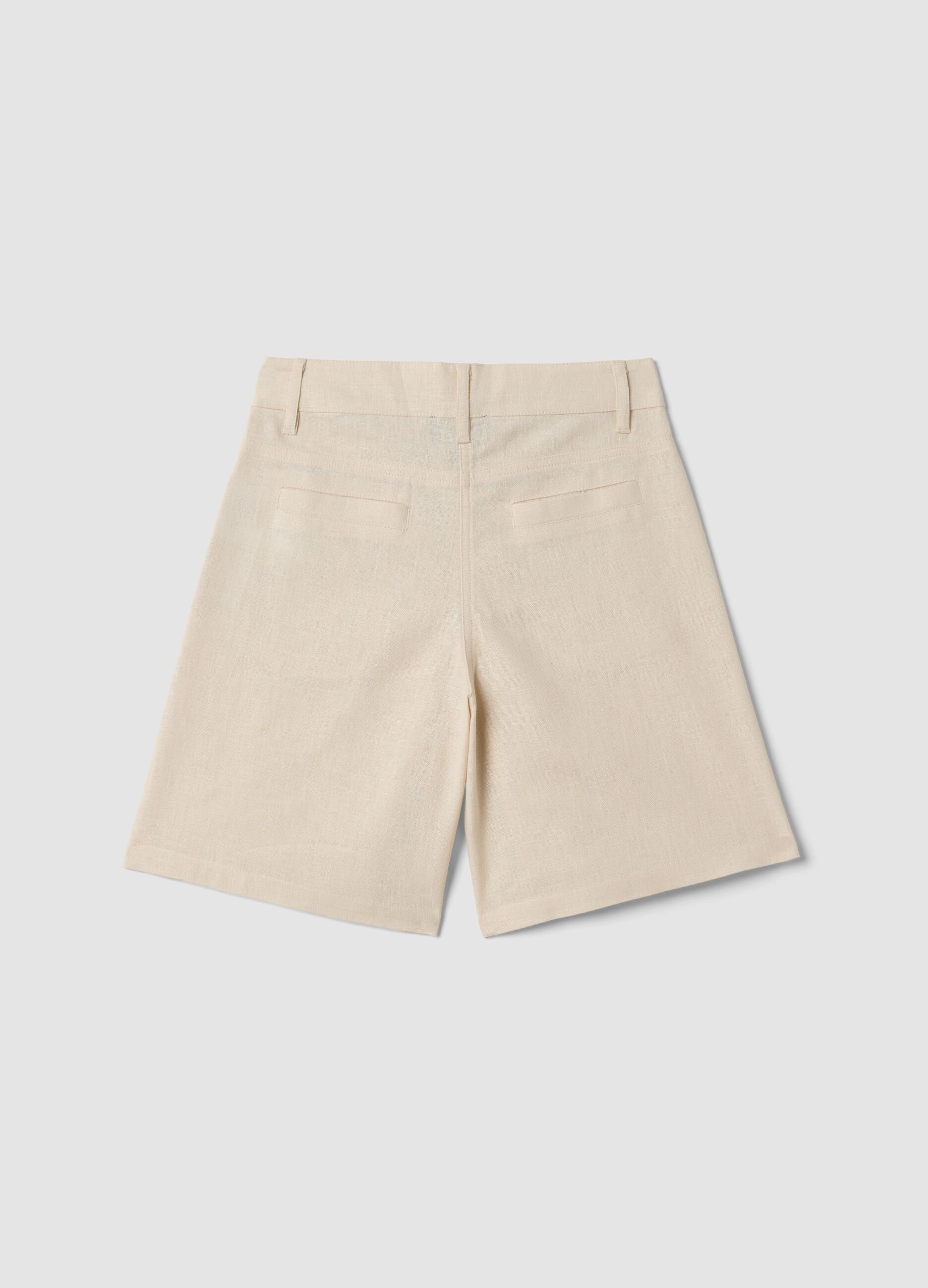 Beige cotton-linen blend shorts with embroidery