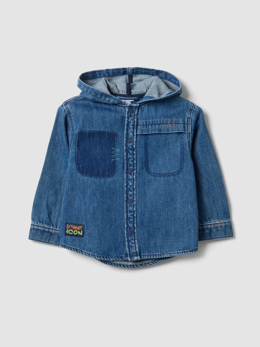 Blaue Denim-Shacket mit Kapuze aus Baumwoll- und Viskosemix f&uuml;r Jungen_0
