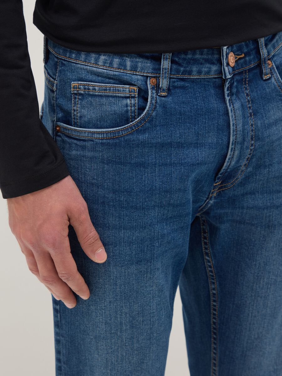 Slim fit blue denim jeans_3