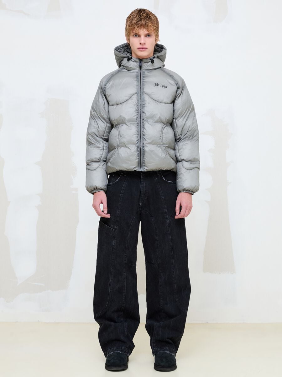 Nylon Ripstop Hooded Puffer Jacket in Grey_2