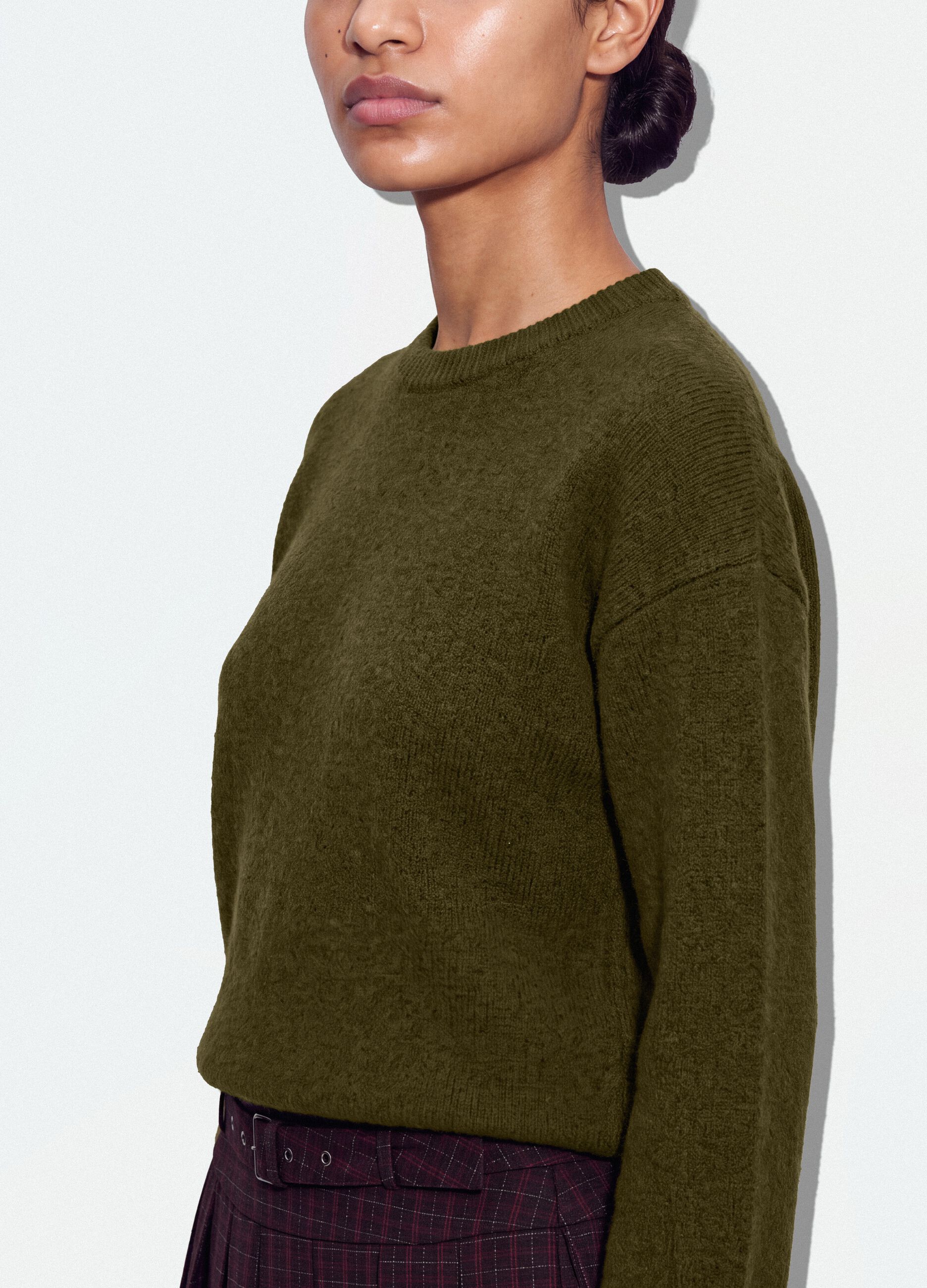 Green stretch wool crew-neck oversized jumper
