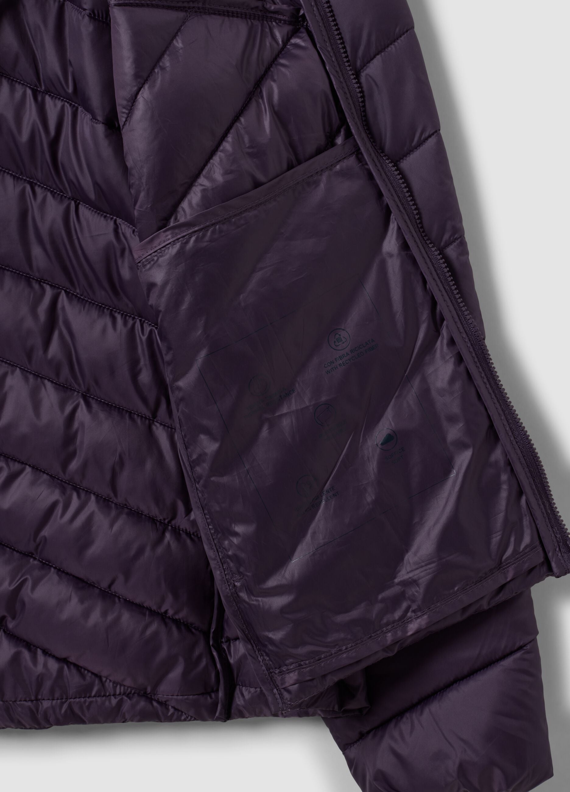 Casaco Ultralight roxo acolchoado com capuz e fecho de correr
