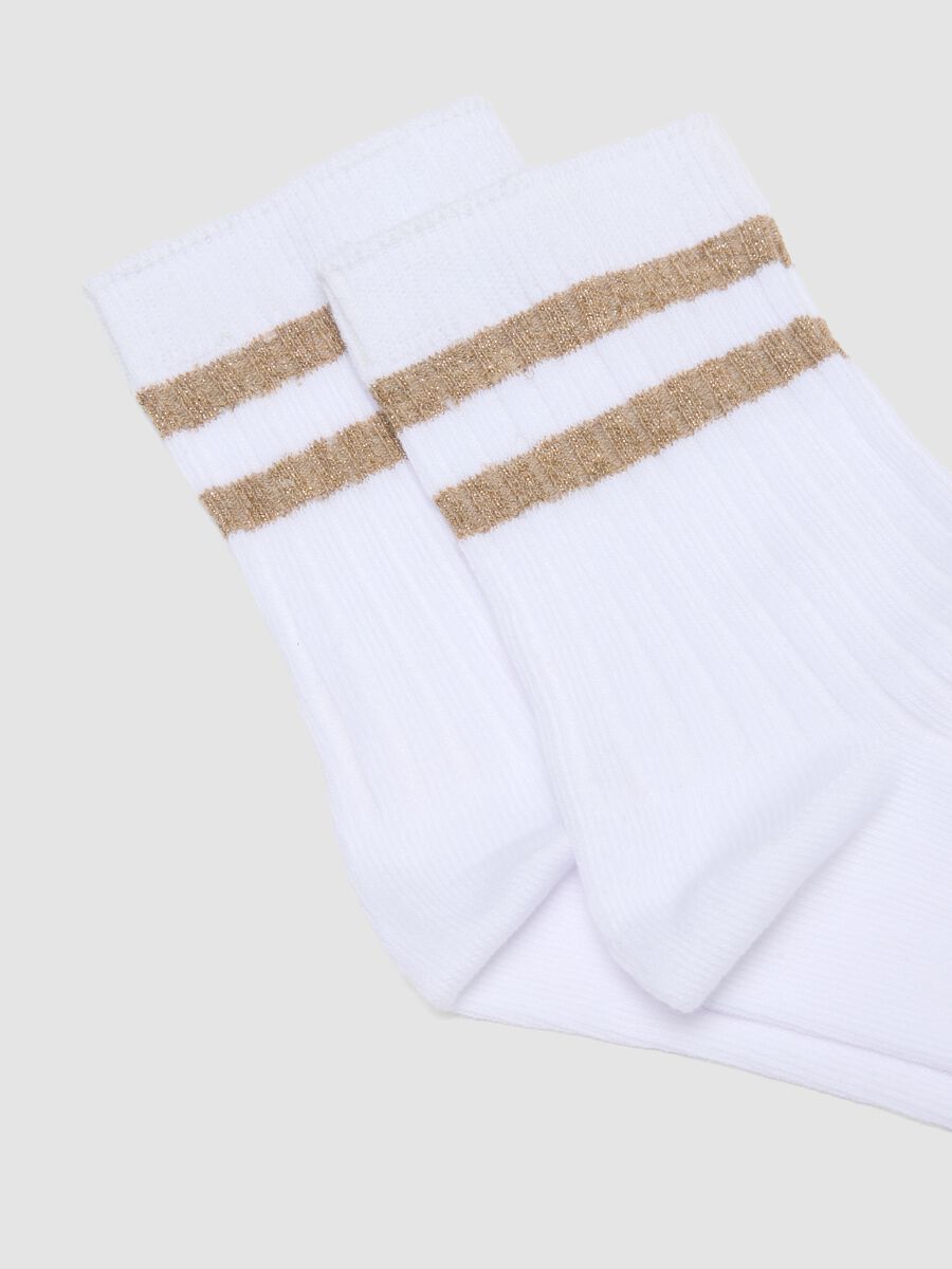 2-pack of white organic cotton socks with stripes_2
