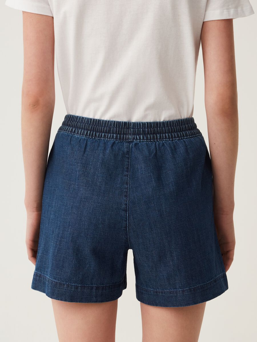 Shorts in denim con coulisse_2