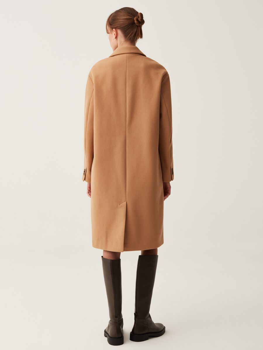 Full-length, single-breasted cloth coat_2