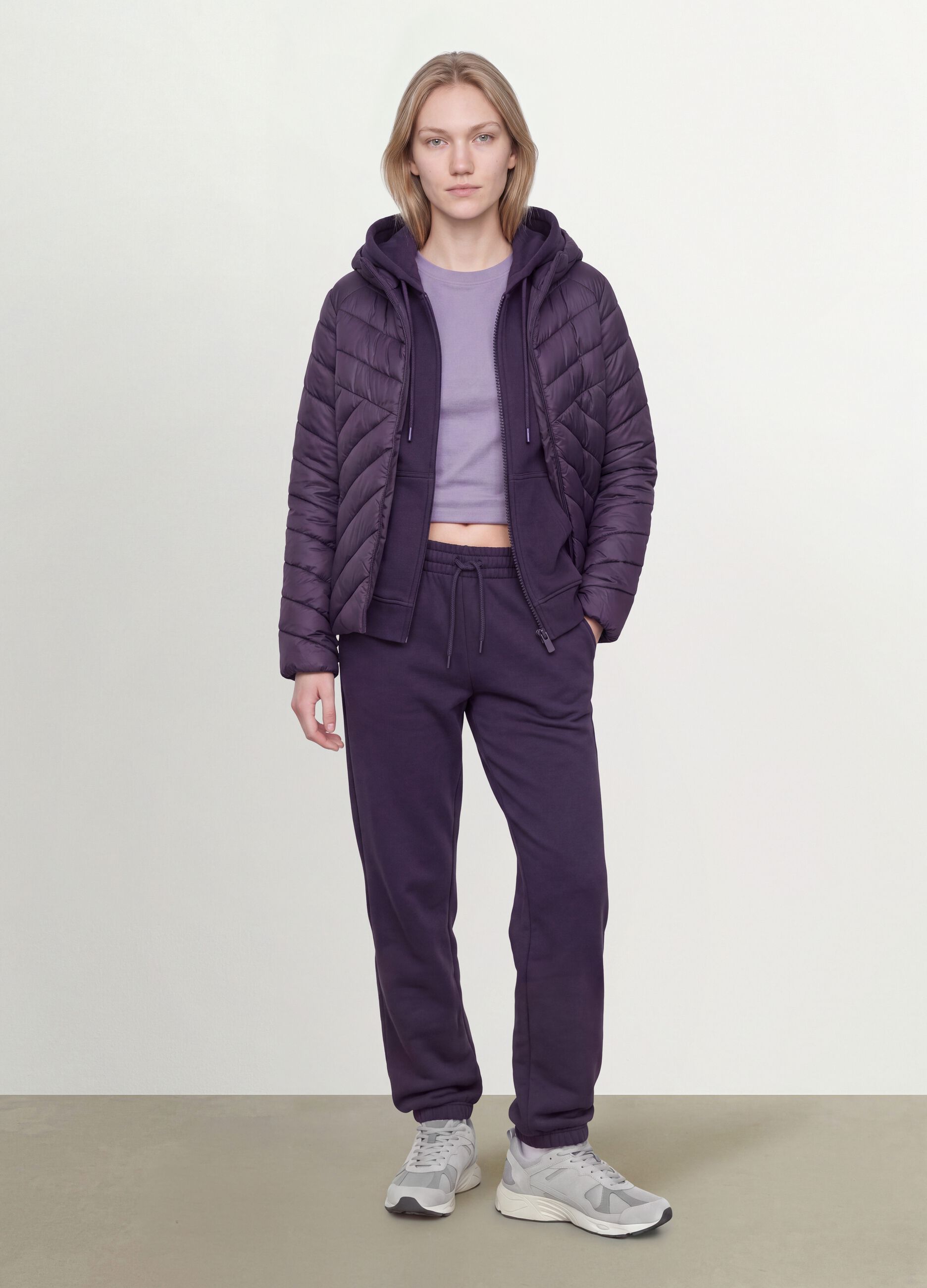 Casaco Ultralight roxo acolchoado com capuz e fecho de correr