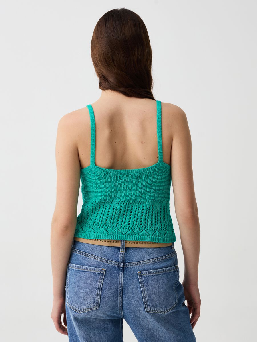 Crochet crop top with V neck_2