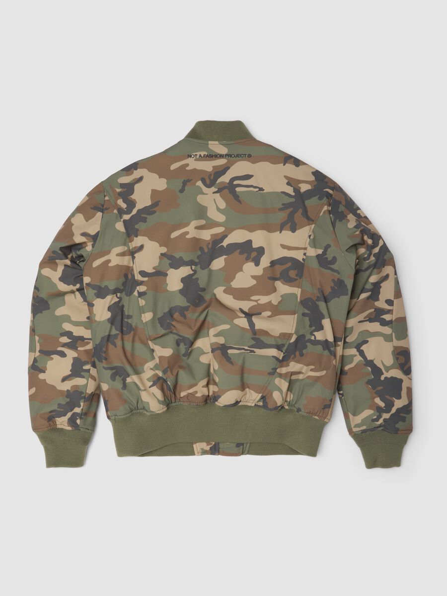 Nylon Bomber Jacket Camo_1