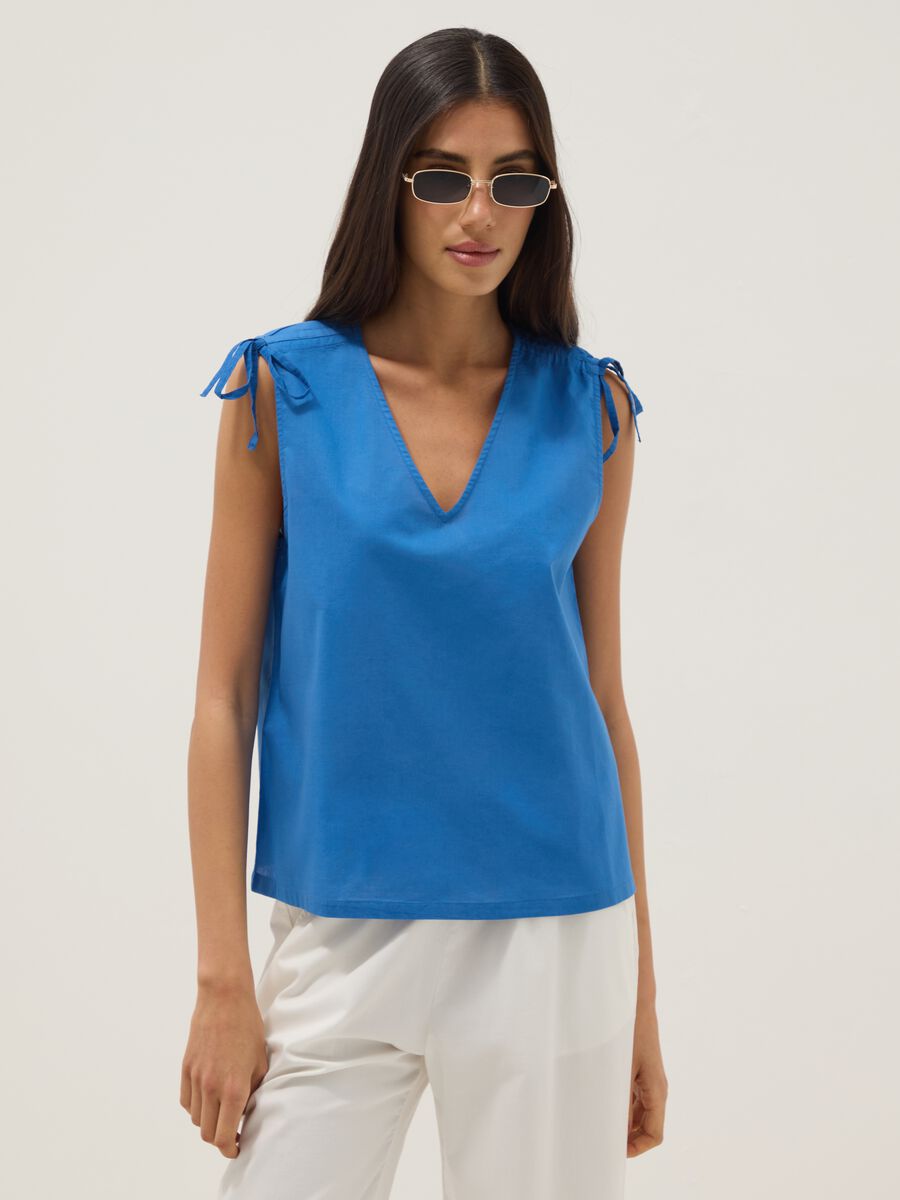 Blue pure cotton V-neck blouse_1