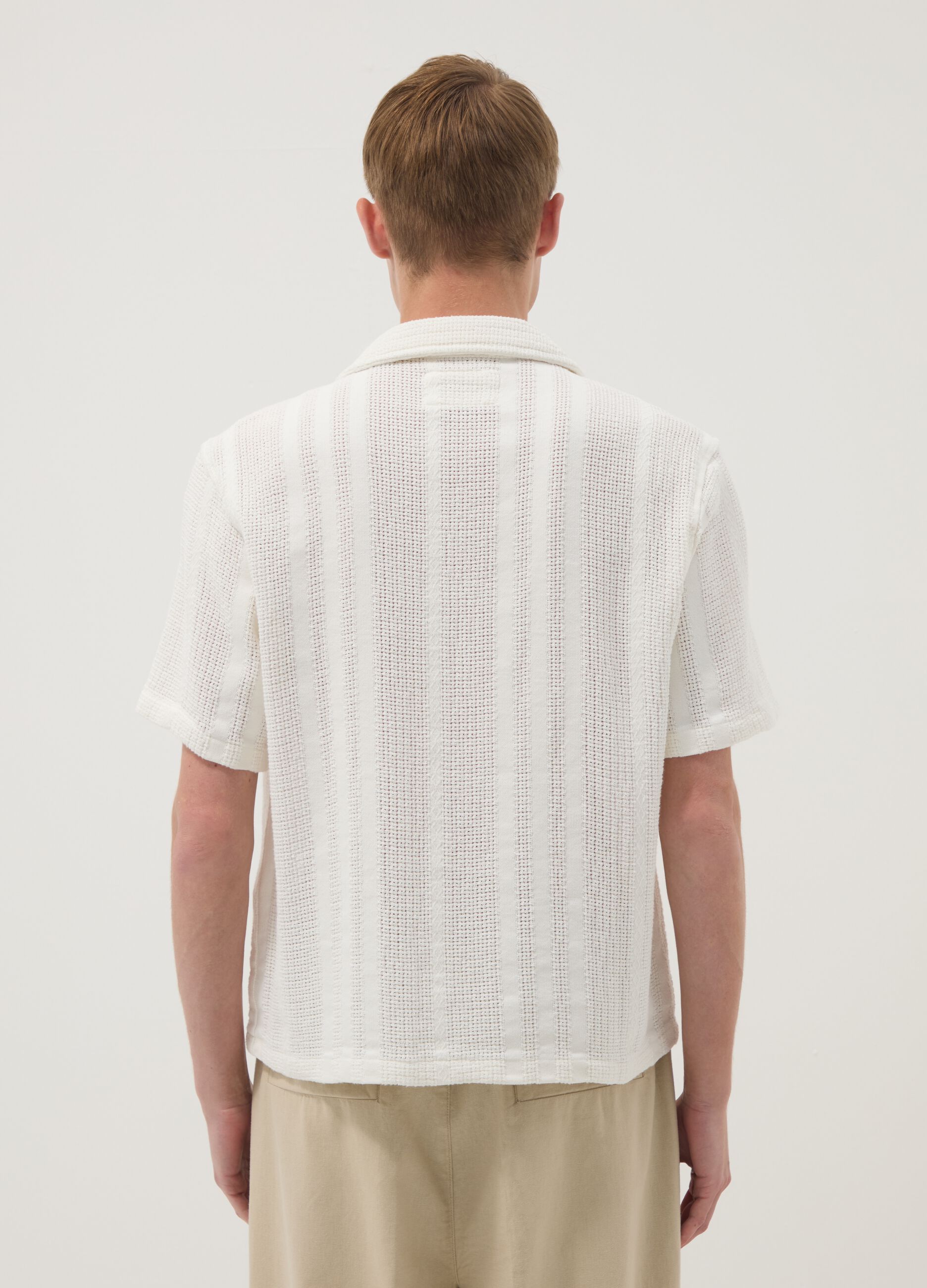 White short-sleeve pure cotton shirt