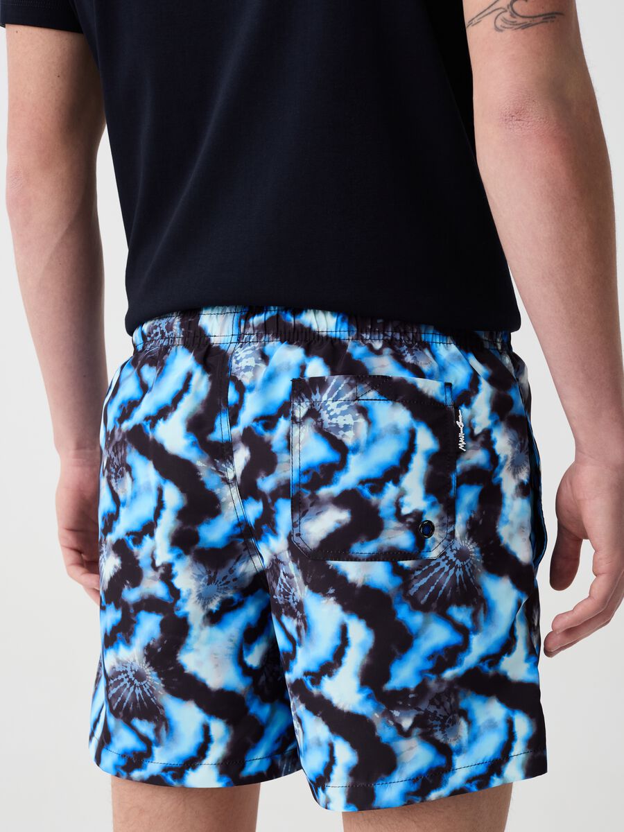 Tie-dye swimming trunks with drawstring_2