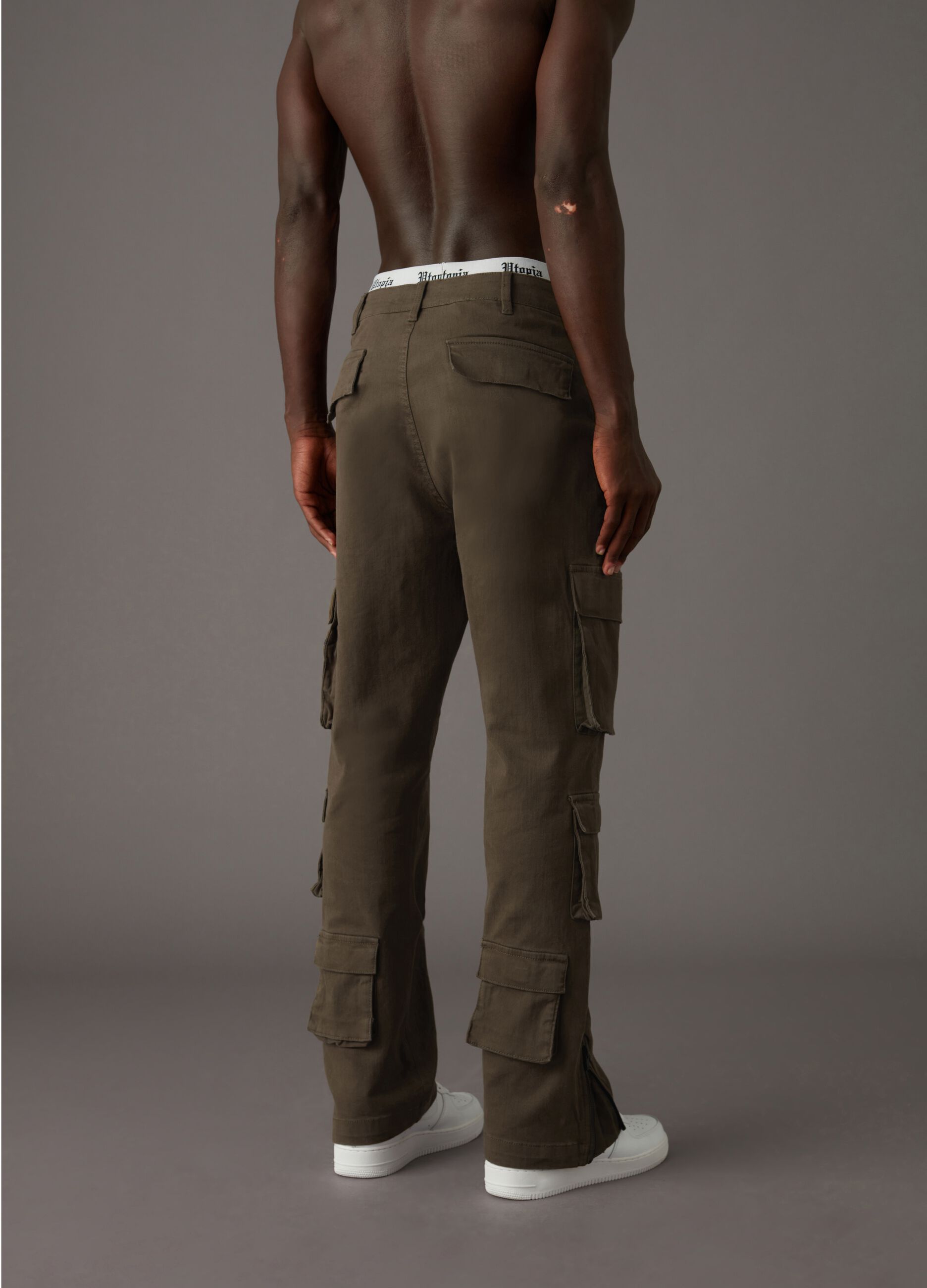 Military Green Multipocket Cargo Trousers_2