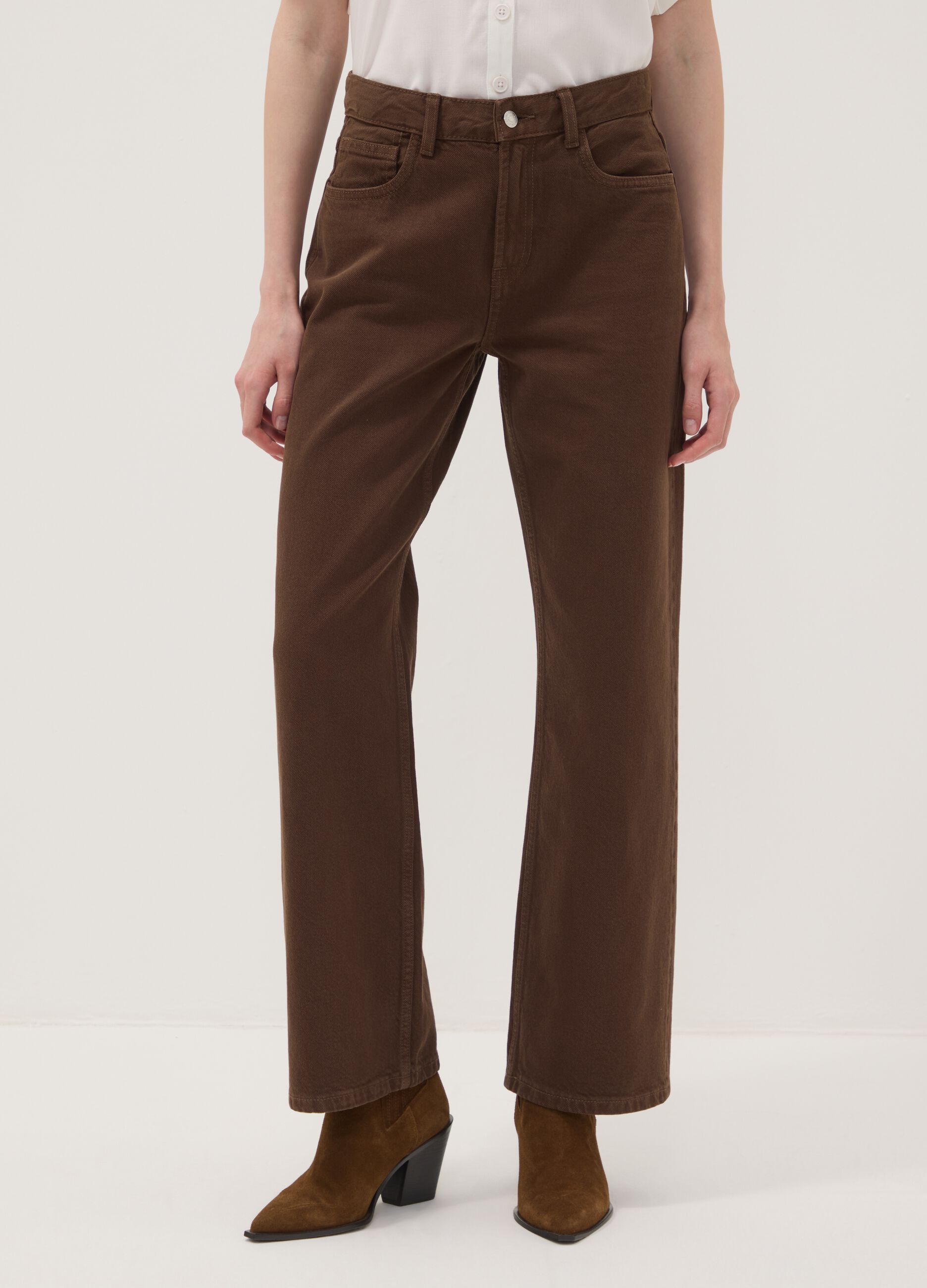 Braune Straight-Fit-Jeans aus reiner Baumwolle