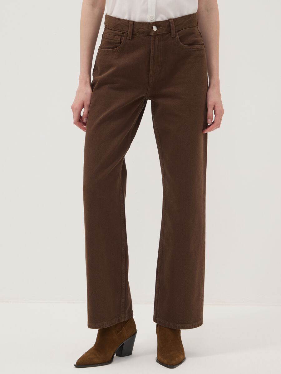 Braune Straight-Fit-Jeans aus reiner Baumwolle_1