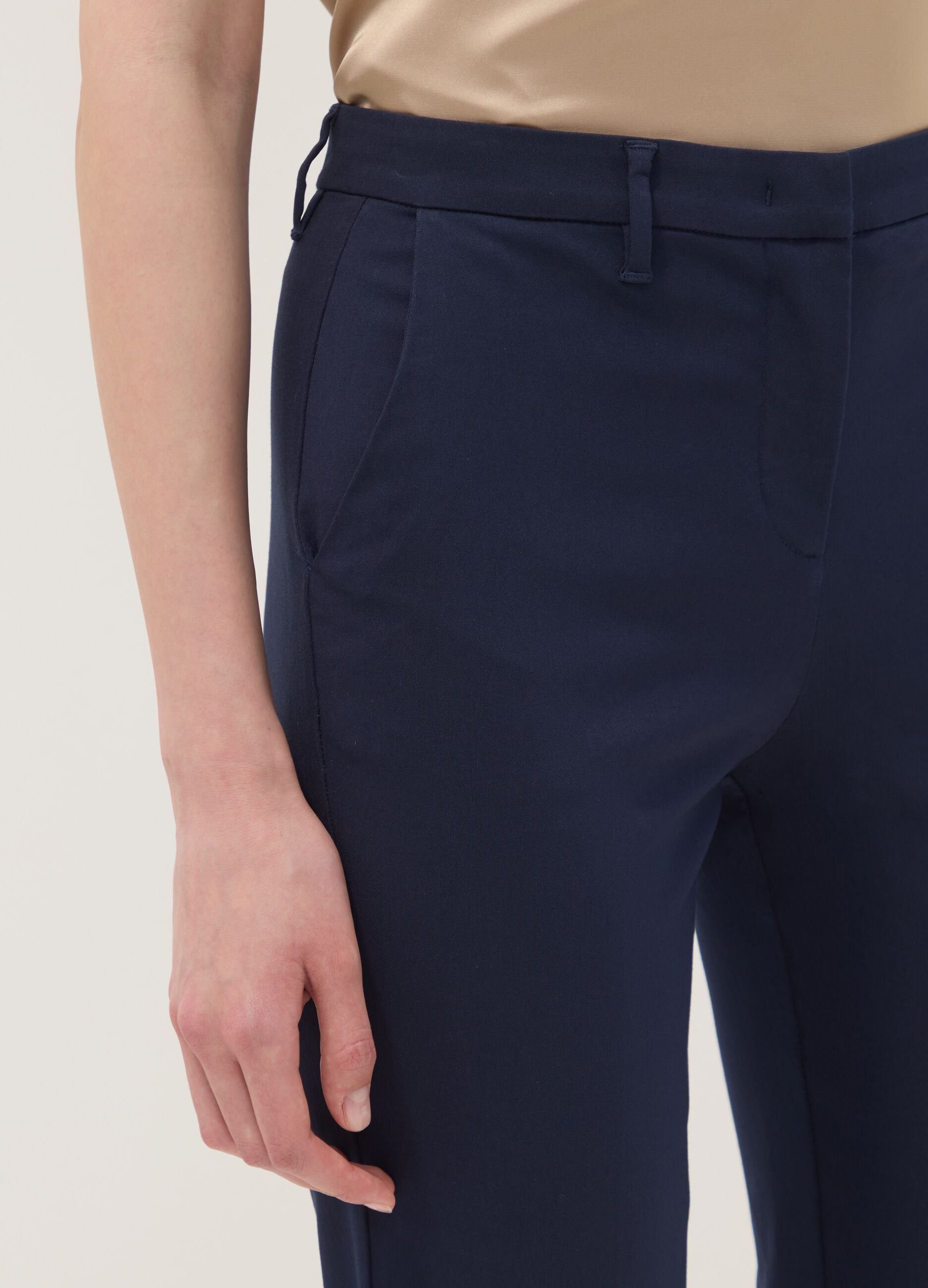 Blue slim-fit stretch viscose chino trousers