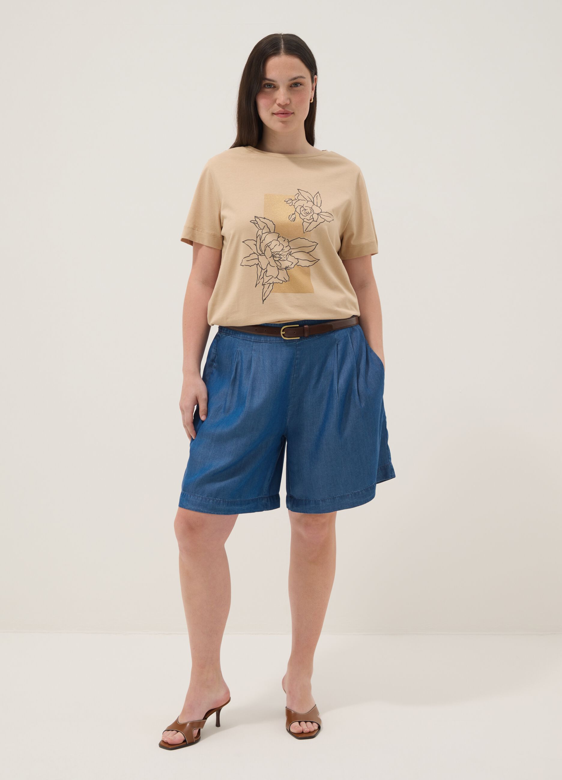 Blue pure lyocell shorts with elasticated waist, relaxed fit