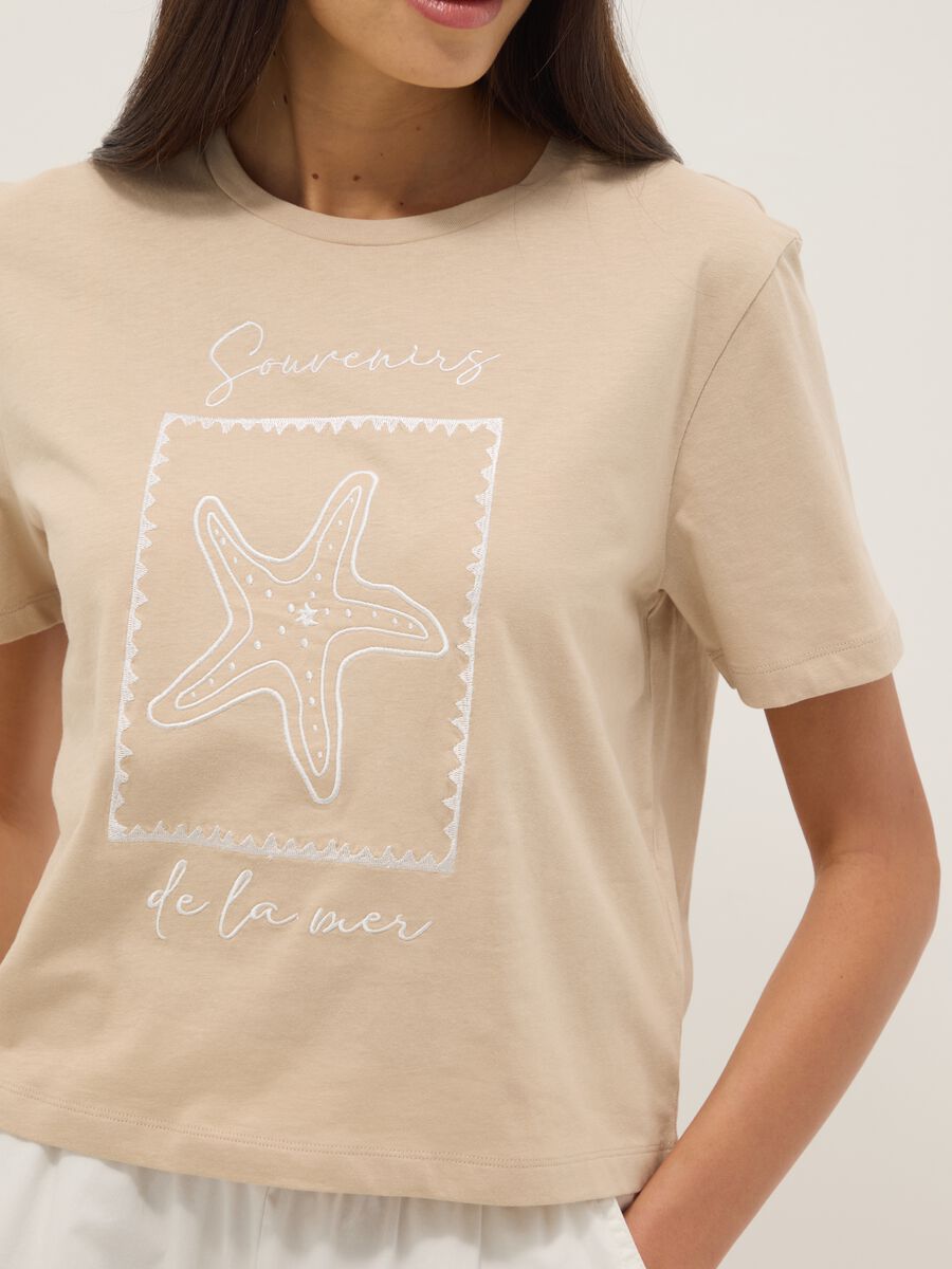 Beige pure cotton regular fit t-shirt with embroidery_3