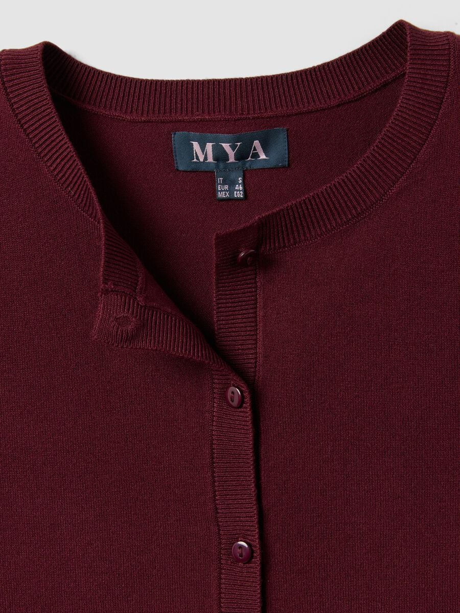 Red viscose-blend cardigan with buttons, regular fit_6