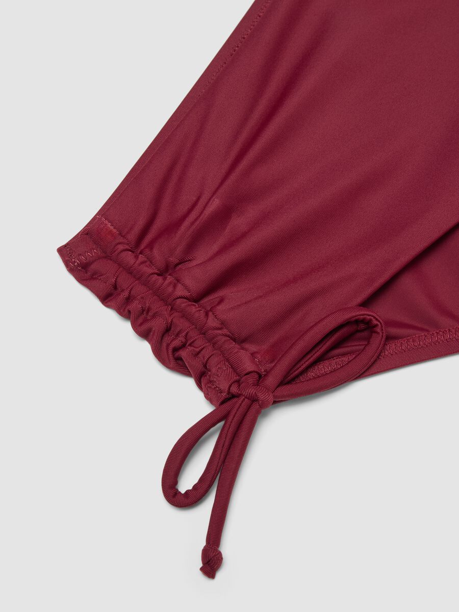 &Kappa;ό&kappa;&kappa;&iota;&nu;&omicron; &epsilon;&lambda;&alpha;&sigma;&tau;&iota;&kappa;ό &sigma;&lambda;&iota;&pi; &mu;&pi;&iota;&kappa;ί&nu;&iota; &mu;&epsilon; &sigma;&omicron;ύ&rho;&epsilon;&sigmaf; &sigma;&tau;&alpha; &pi;&lambda;&alpha;ϊ&nu;ά_5