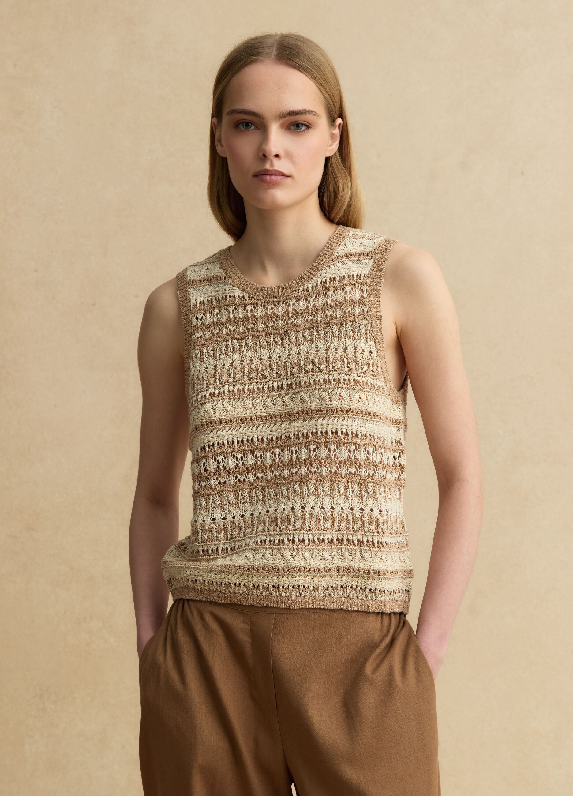 Multicolour cotton blend regular fit tank top with perforated texture