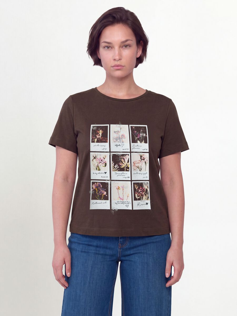Brown pure cotton T-shirt with floral print, regular fit_0