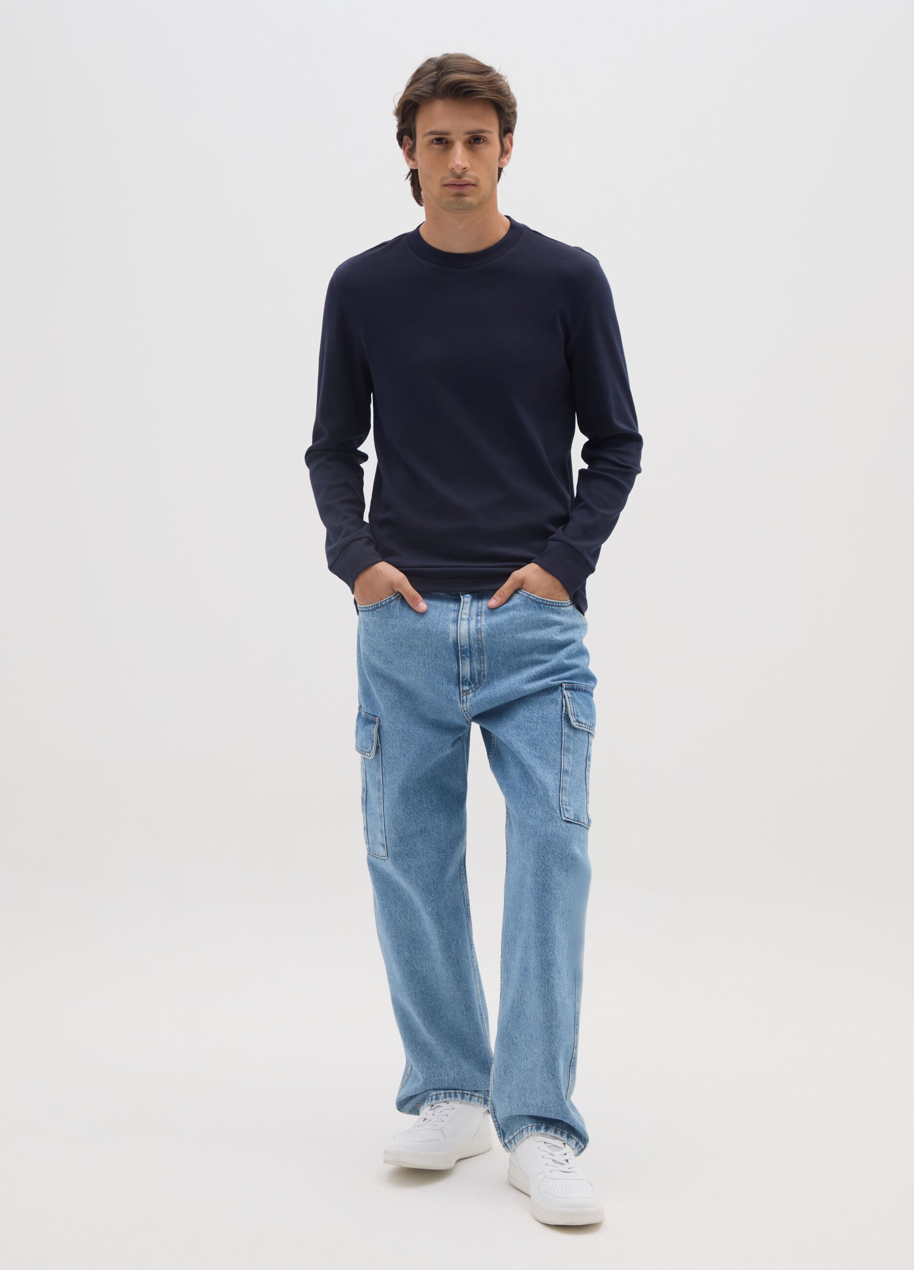 Langarm-T-Shirt aus blauem Baumwollstoff