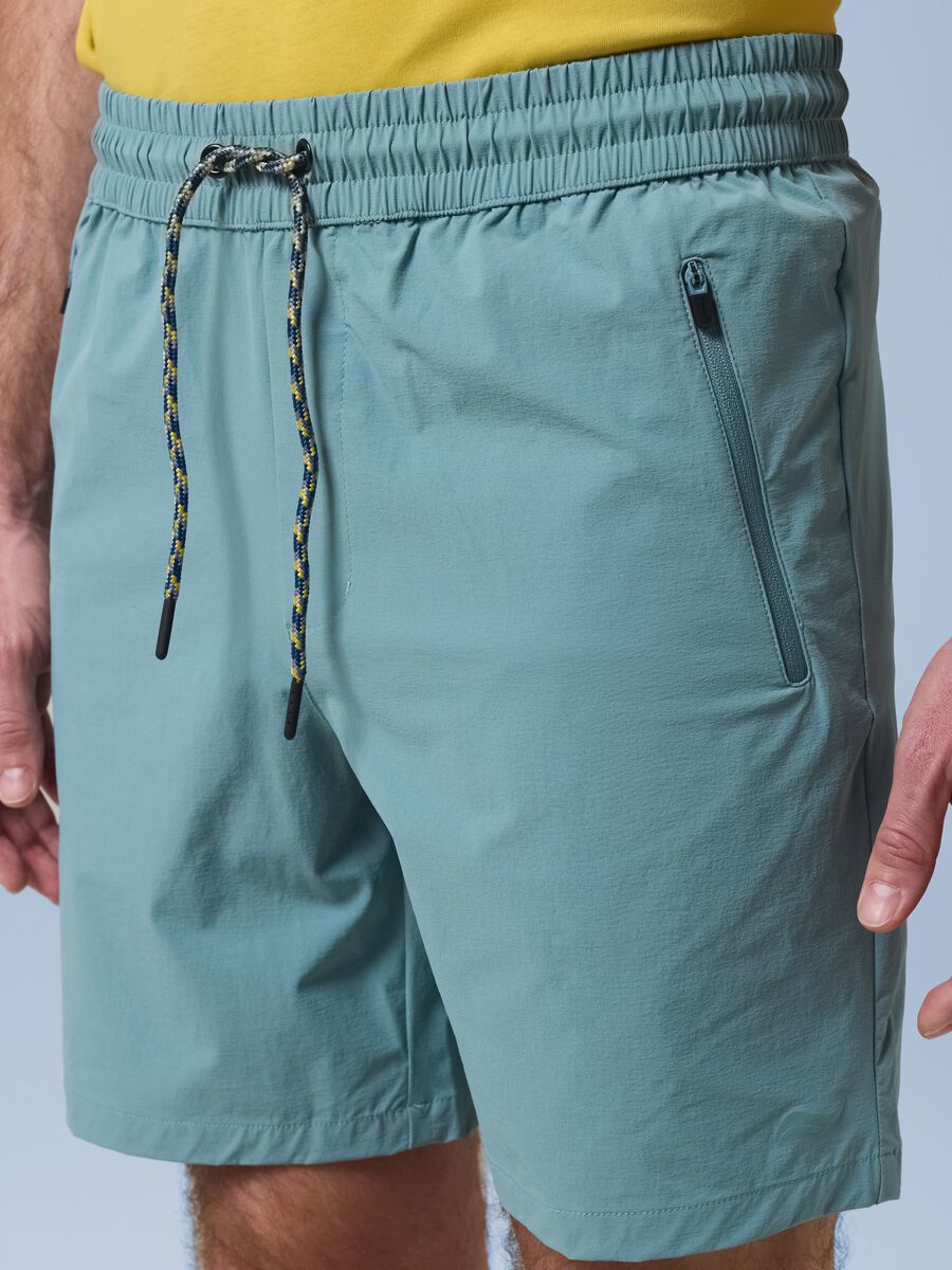 Gr&uuml;ne ALTAVIA SAILING Shorts aus Stretchgewebe_3