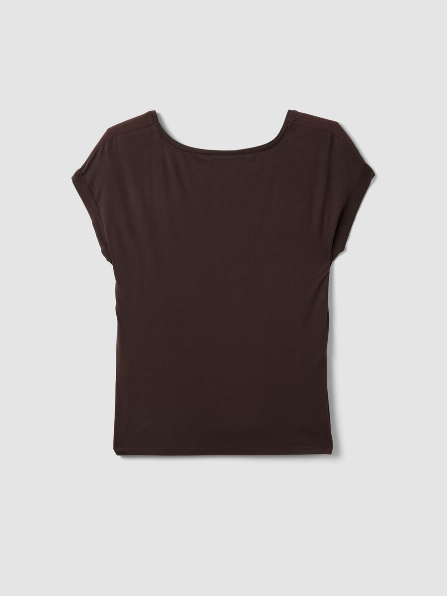 Braunes T-Shirt aus reiner Viskose mit V-Ausschnitt, Regular Fit_1