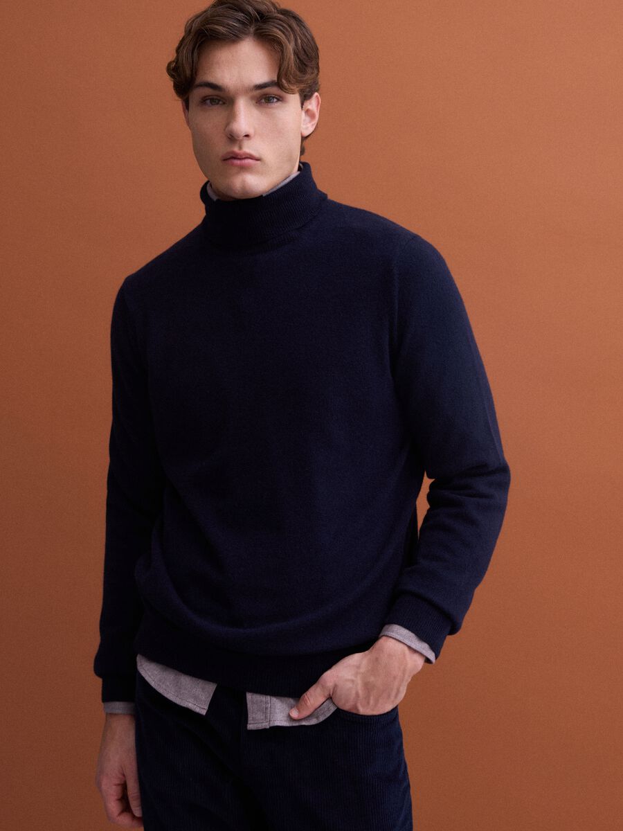 Navy blue pure lambswool roll-neck jumper_0