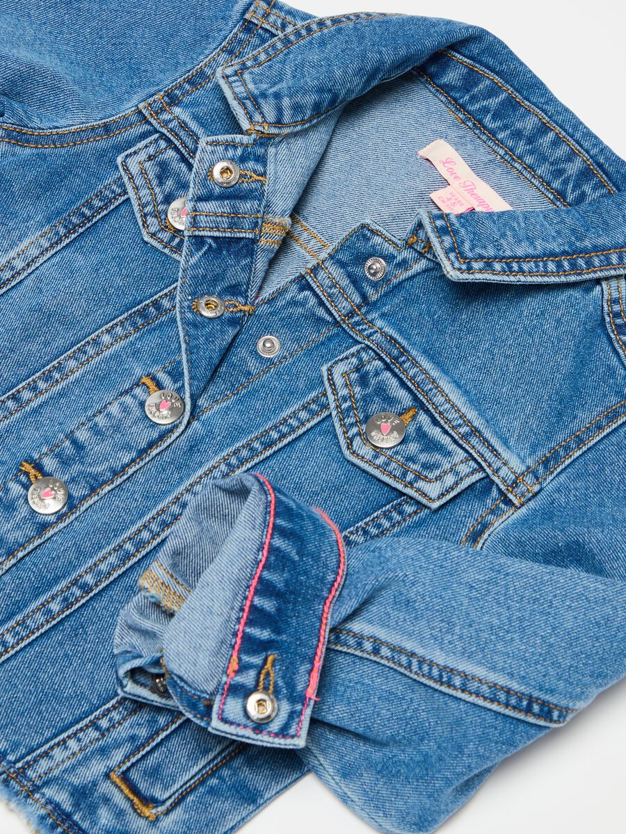 Giacca in denim con patch cuore_2