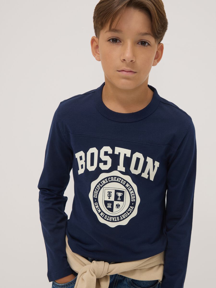 Blue organic cotton T-shirt with college print_1