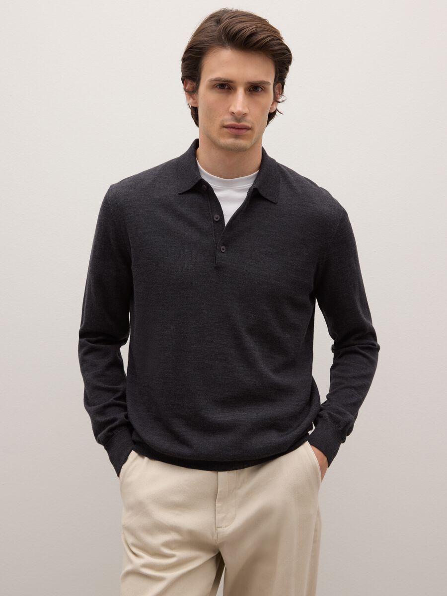Black Merino Wool Sweater_0