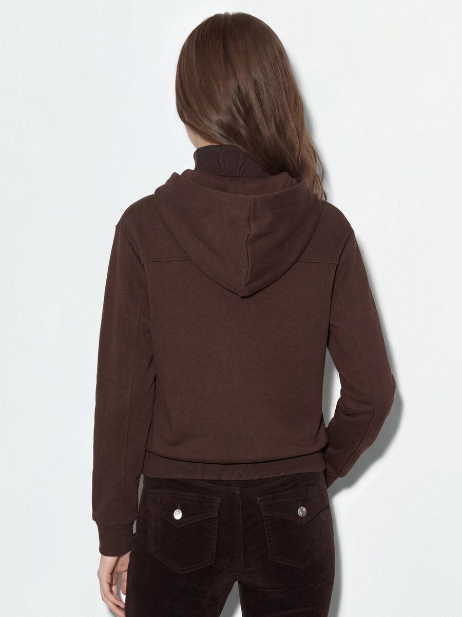 Brown hoodie with tied drawstring, relaxed fit_3