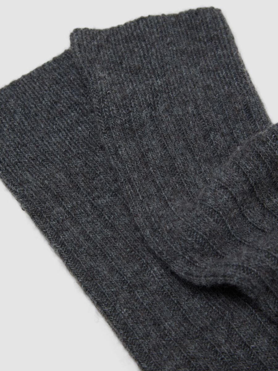 Long grey socks in wool, viscose and stretch cashmere_2