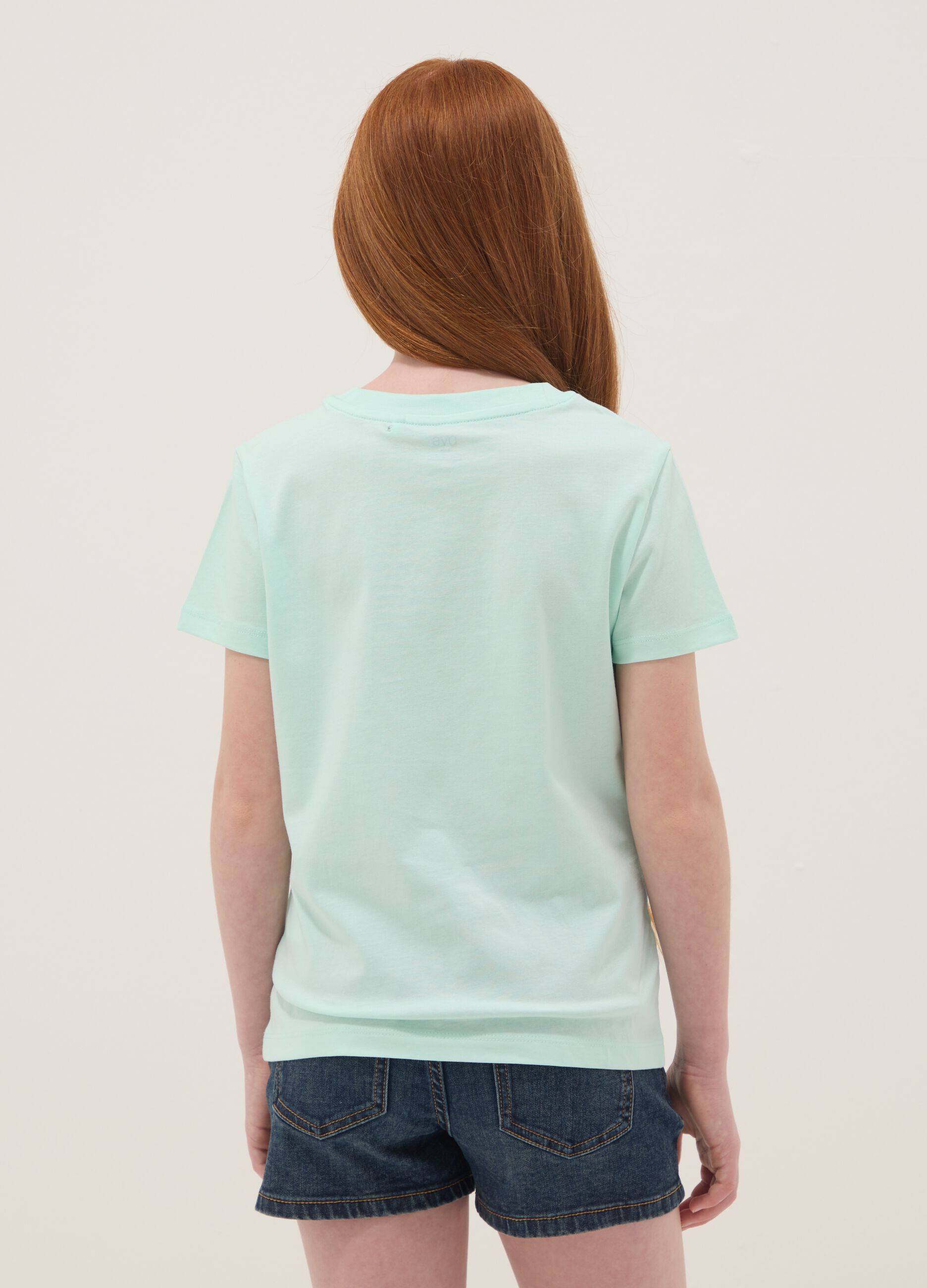 T-shirt azul para menina de algod&atilde;o puro com ajuste regular e frase