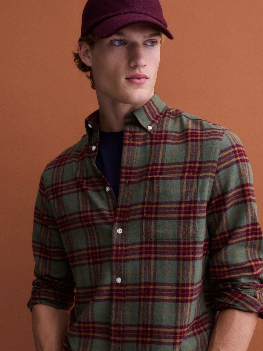 Camisa de franela a cuadros verde y amarilla de puro algod&oacute;n, regular fit_0