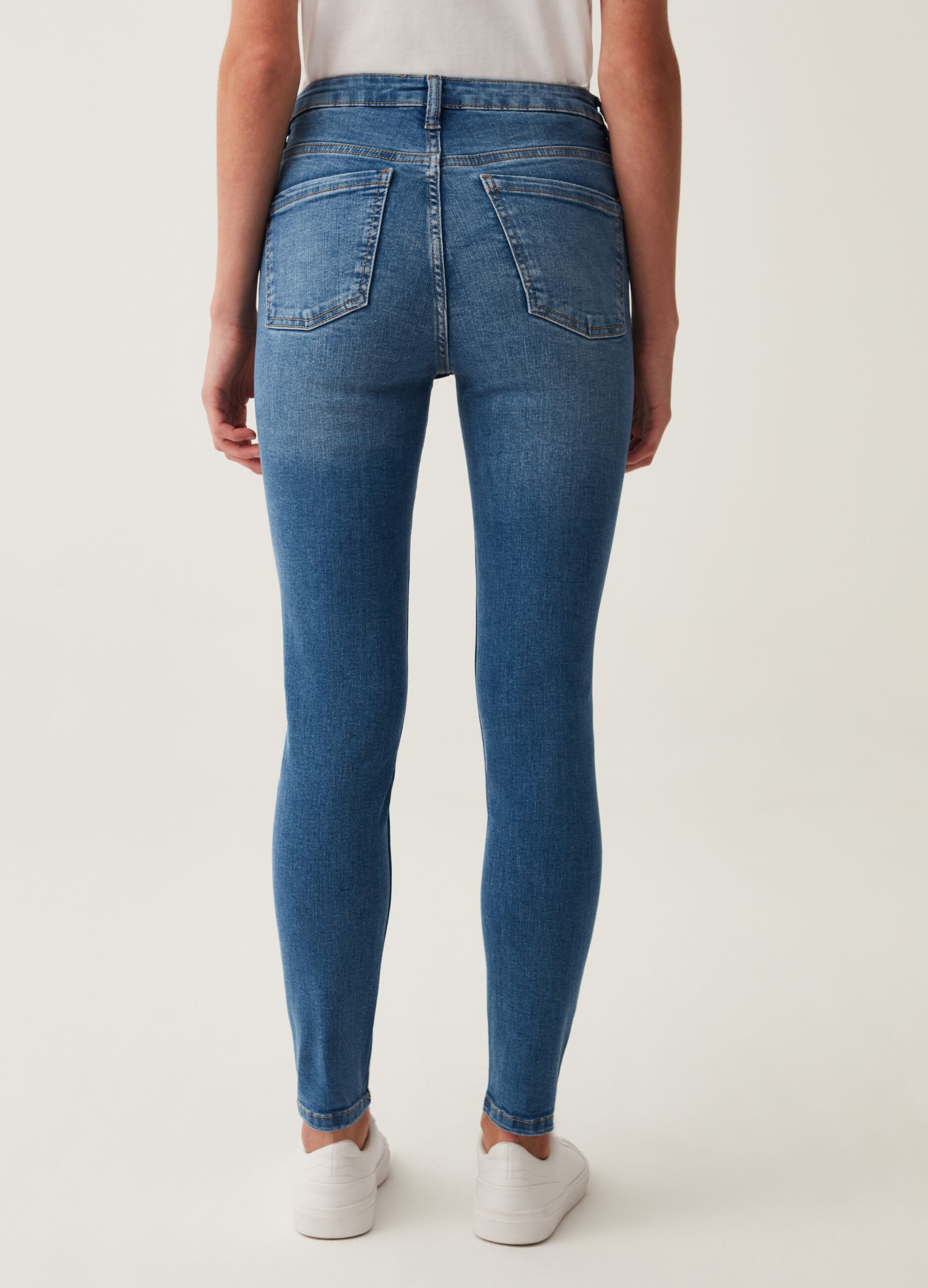 Skinny-fit jeans with five pockets_2