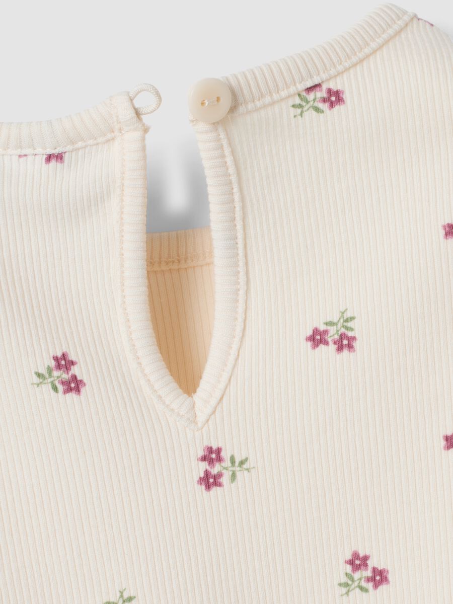 Maglietta rosa in cotone organico elasticizzato girocollo_3