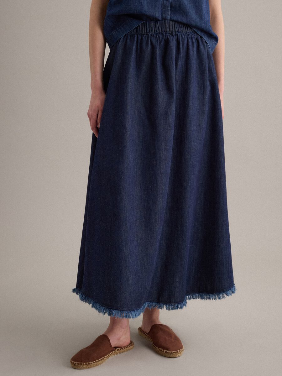 Denim skirt in cotton, linen and viscose blend with elasticated waist_1