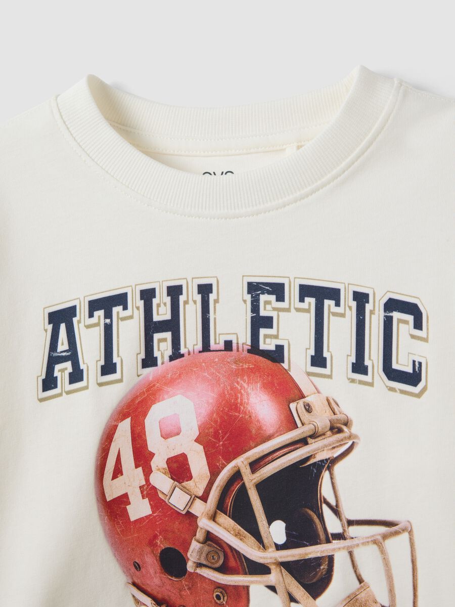 White cotton and viscose blend T-shirt with collegiate print for boys_2